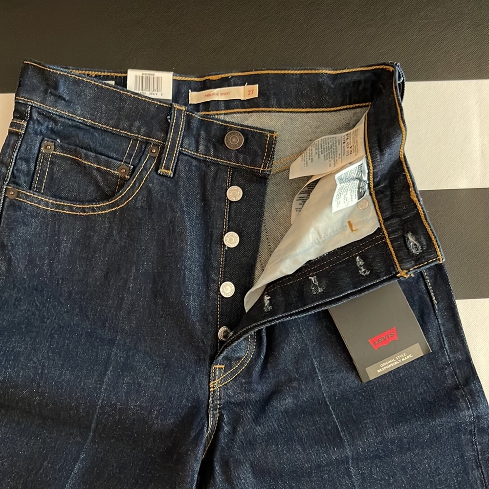 PREMIUM LEVIS RIBCAGE BOOTCUT (PRICE FIRM) - Picture 3 of 8
